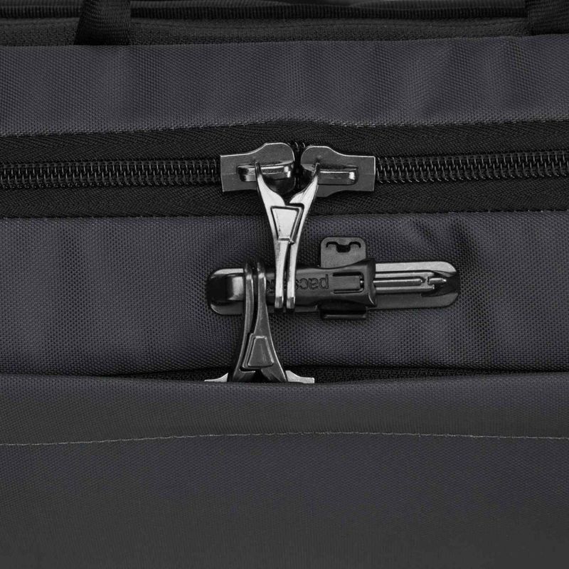 Anti-theft backpack bag &laquo;METROSAFE X 18&raquo;