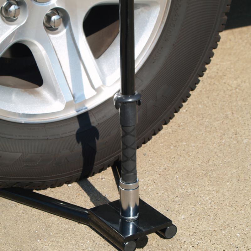 Mobile flag Winder