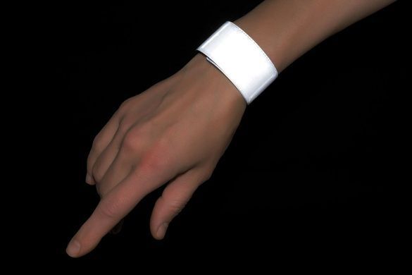 Reflective bracelet