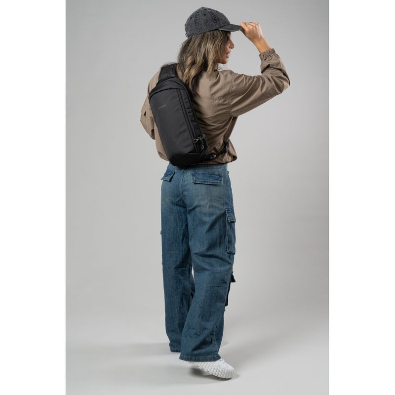 Anti-theft shoulder bag &laquo;VIBE 325&raquo;